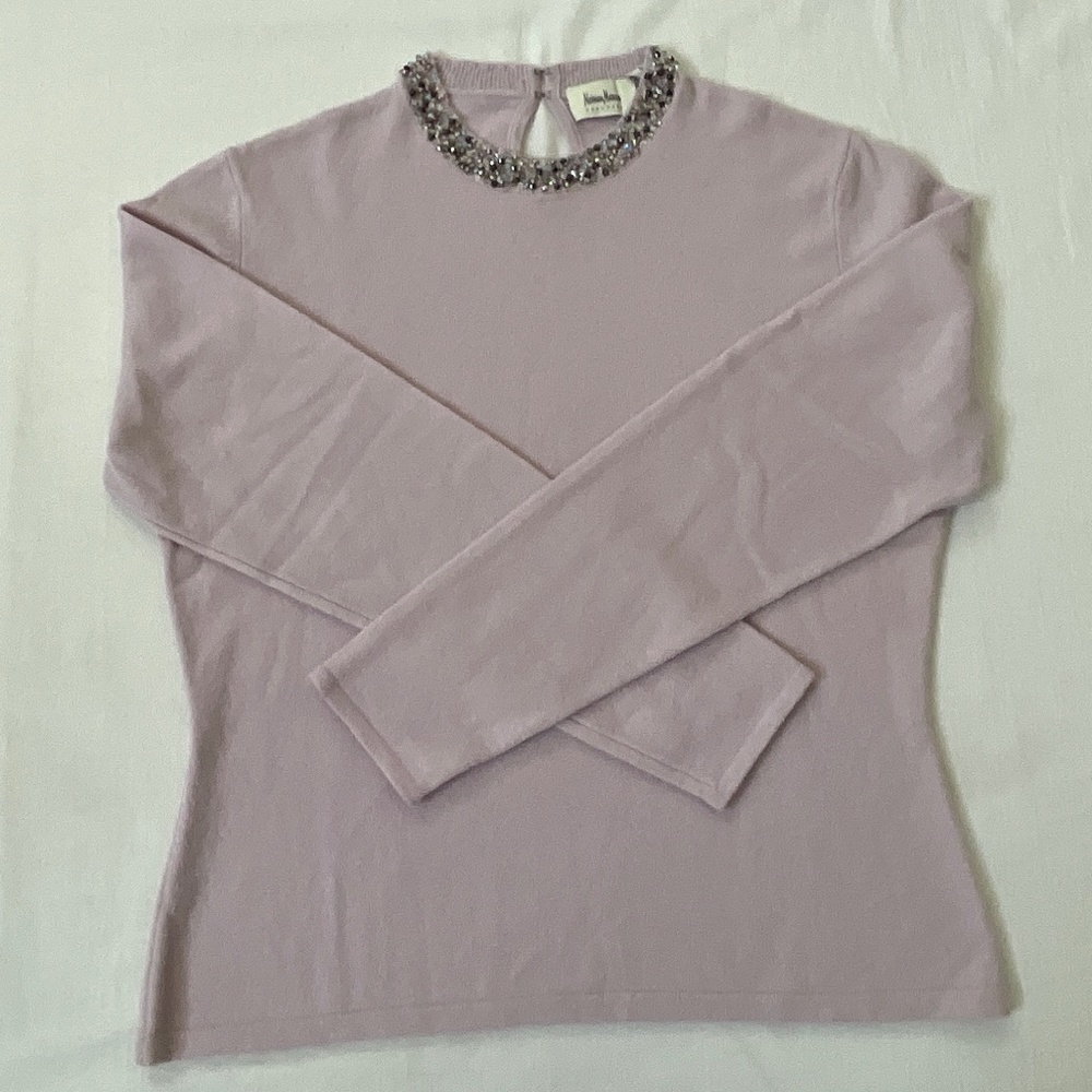 NEIMAN MARCUS 100% Cashmere Sweater Embellished Neckline Large Lavend…